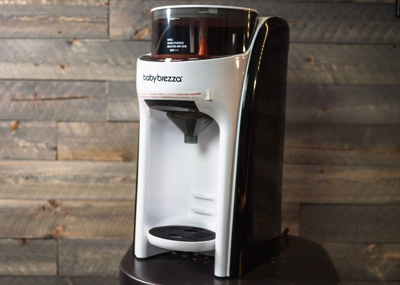 A Baby Brezza Formula Pro video review and setup - Fathercraft.com